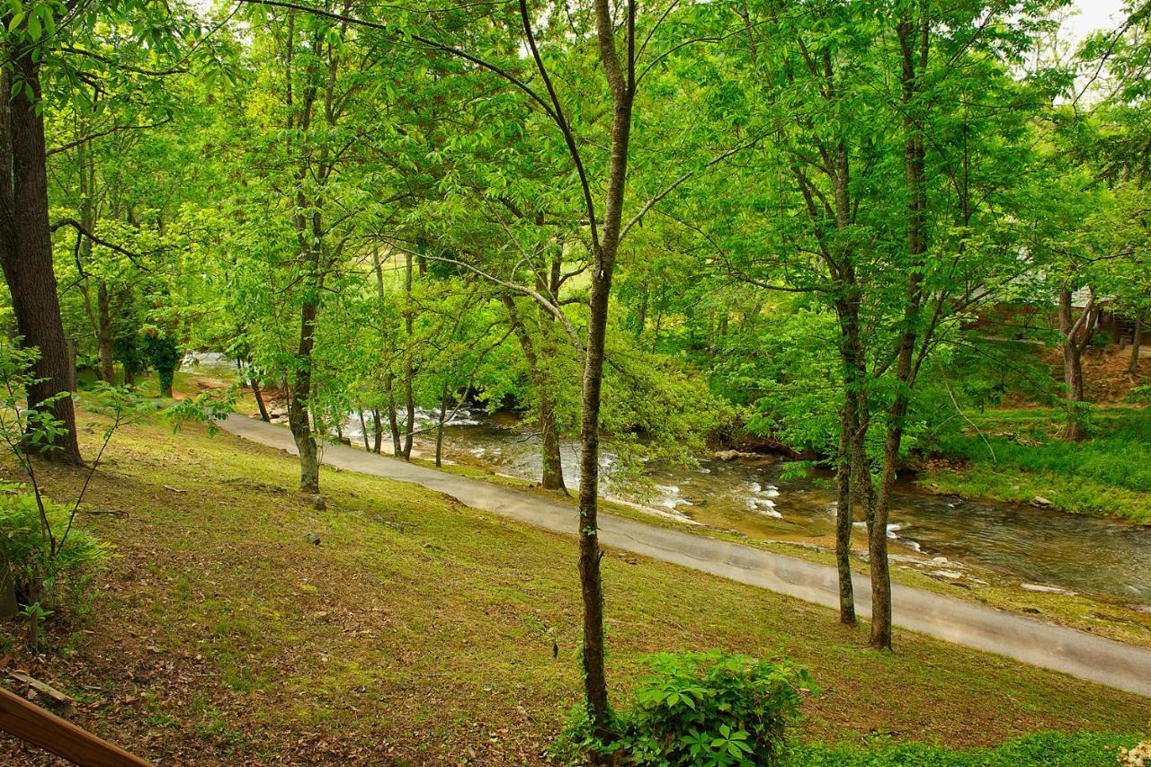 Mountain Springs Cabins Candler Luaran gambar